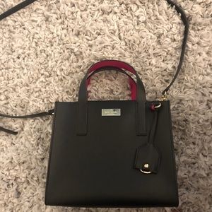 Kate Spade super cute black and pink crossbody❤️🎉